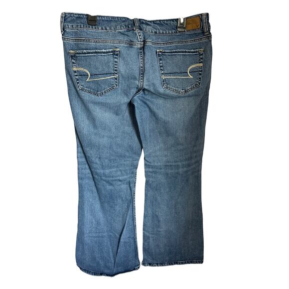 American Eagle Jeans Artist Med Wash size 14 - Picture 4 of 7